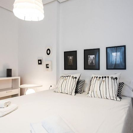 Alhondiga Suite Apartment With Terrace إشبيلية المظهر الخارجي الصورة